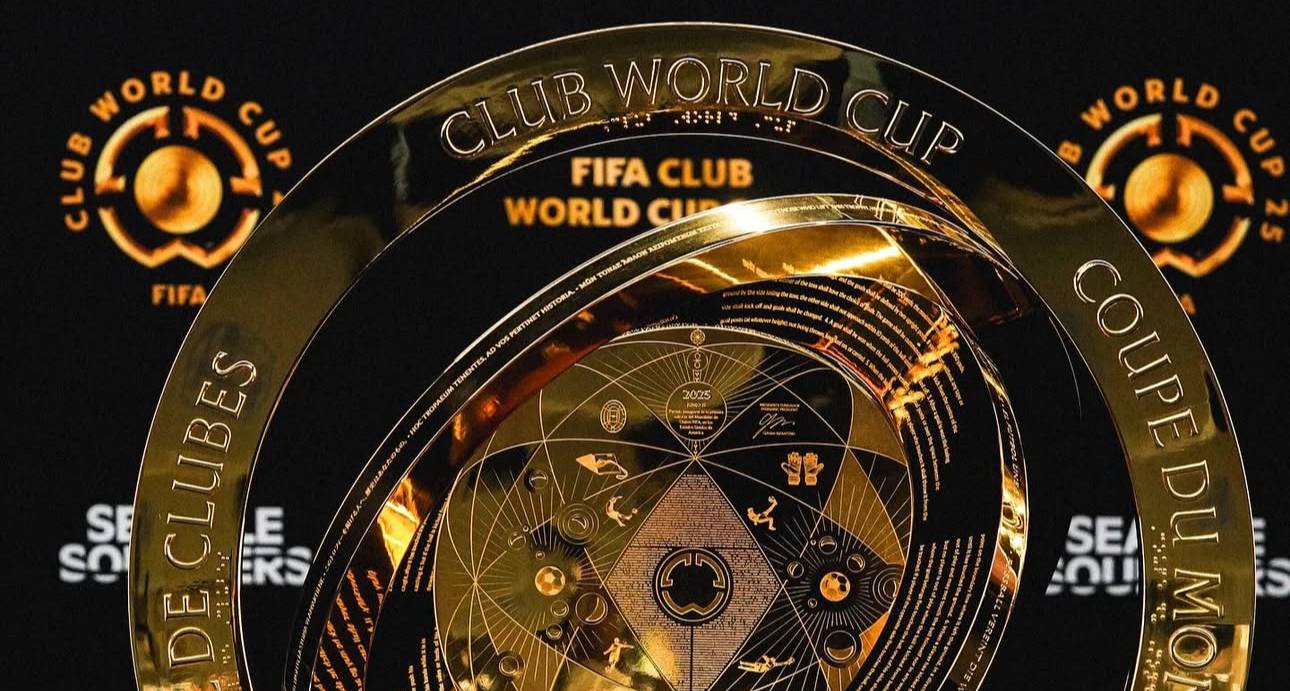 Imagem da taça da Copa do Mundo de Clubes 2025. Foto: Divulgação