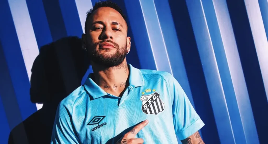 Neymar em foto com a nova camisa do Santos. Foto: Reinaldo Campos/Santos