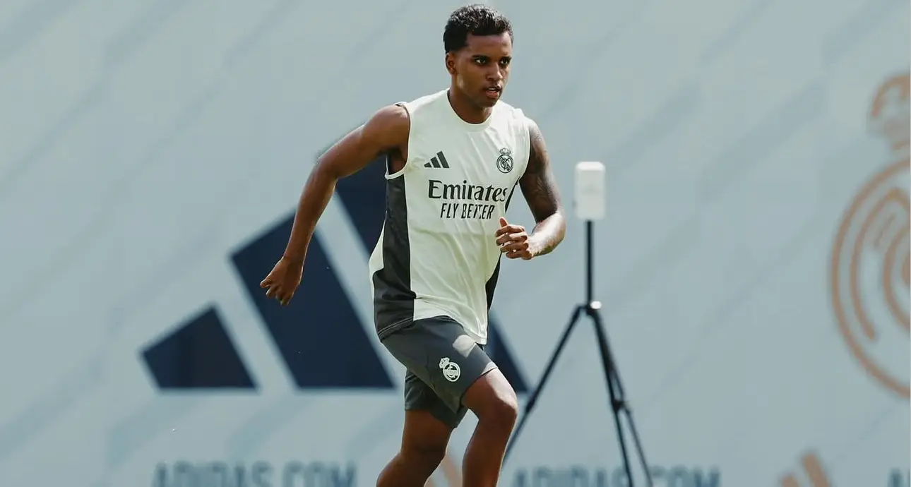 Rodrygo em ação no treino do Real Madrid. Foto: Instagram/Rodrygo