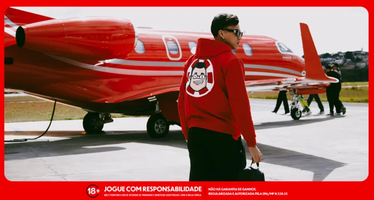Imagem de Kaio Jorge embarcando com a MC Games para defender o Brasil