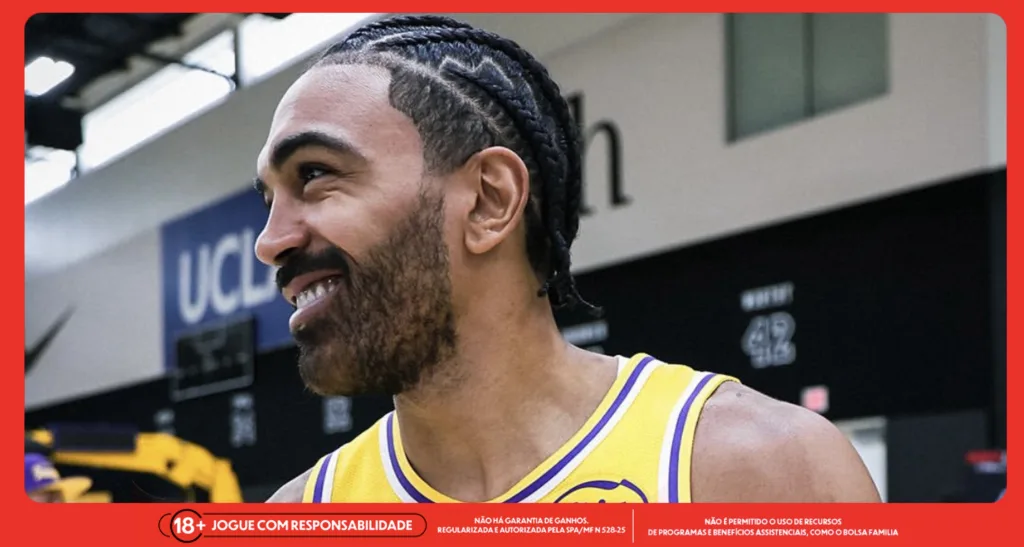Jogador do Lakers em sessão de fotos. Foto: Instagram/Lakers