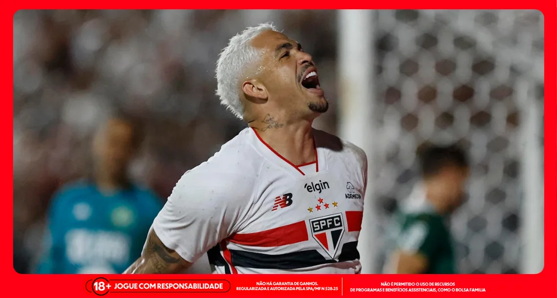 Imagem ilustrativa do atacante Luciano, do São Paulo, líder do Brasileirão. Foto: Rubens Chiri/São Paulo