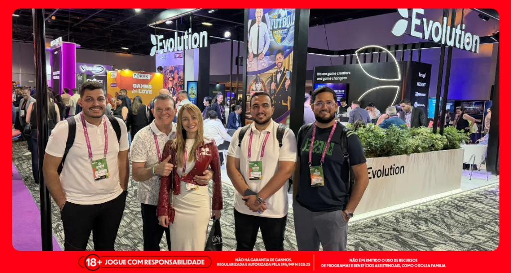 Representantes da C4B Gaming Group na SAGSE South America, em Buenos Aires, na Argentina