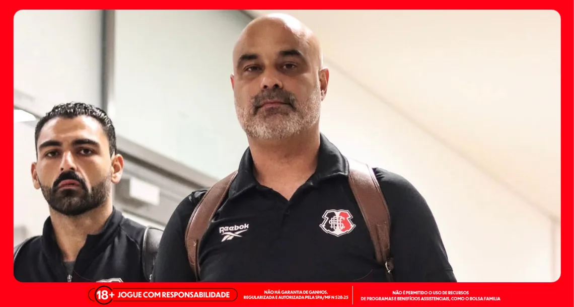 Imagem ilustrativa do técnico Cristian de Souza do Santa Cruz. Foto: Evelyn Victoria/SCFC